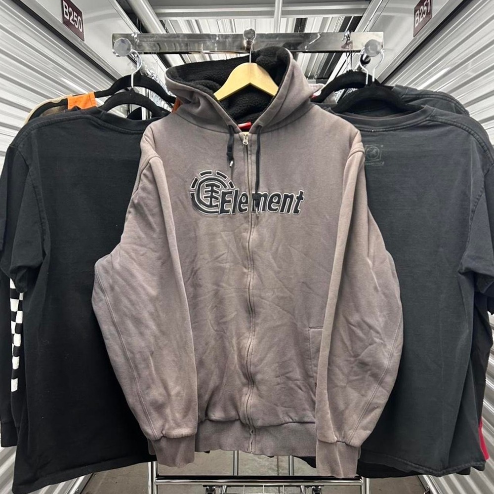 Vintage 2000's Skater Essential Element SpellOut Embroidered Distressed Hoodie